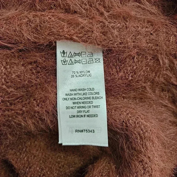 Ruby Moon Eyelash Tunic Sweater Women’s Size Medium, Lattice Back, Soft - Picture 8 of 8